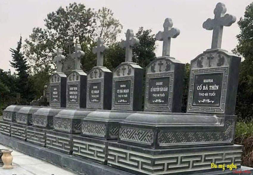 Mộ ngai 14