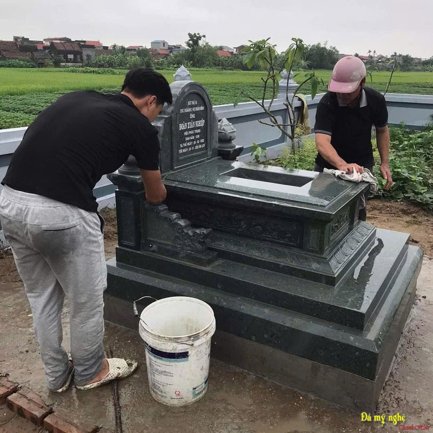 mộ đá