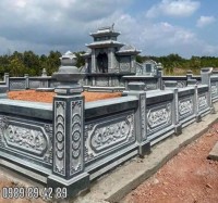 Khuôn viên lăng mộ 01