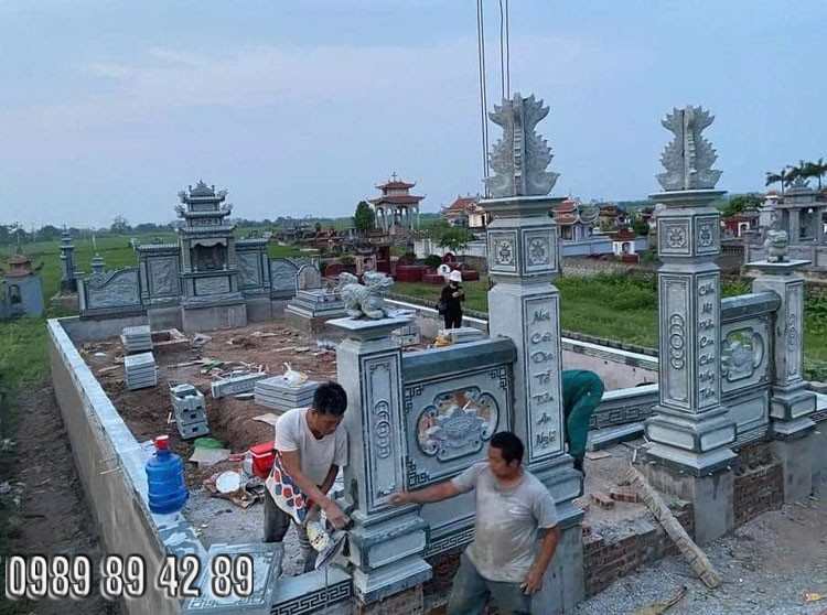 Cổng đá 1