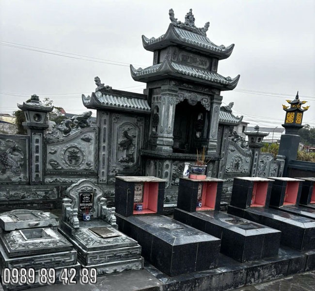 Khuôn viên lăng mộ 6